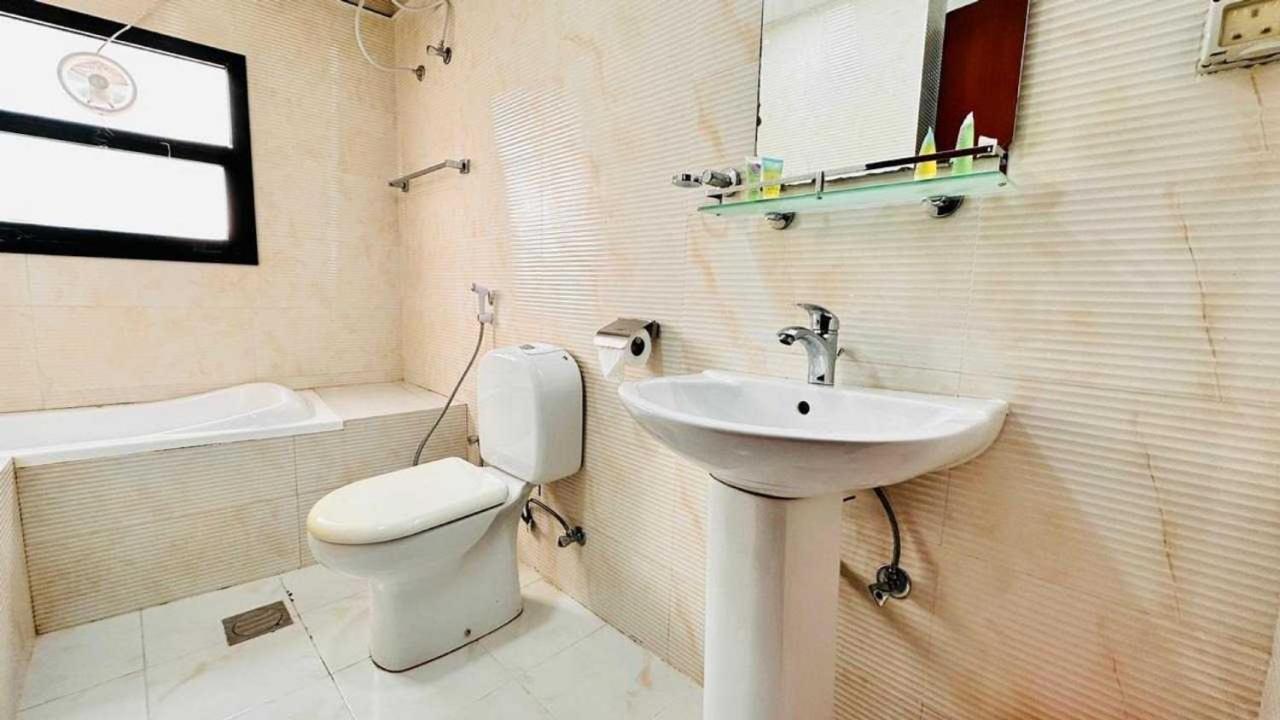 Sharjah Plaza Hotel 외부 사진